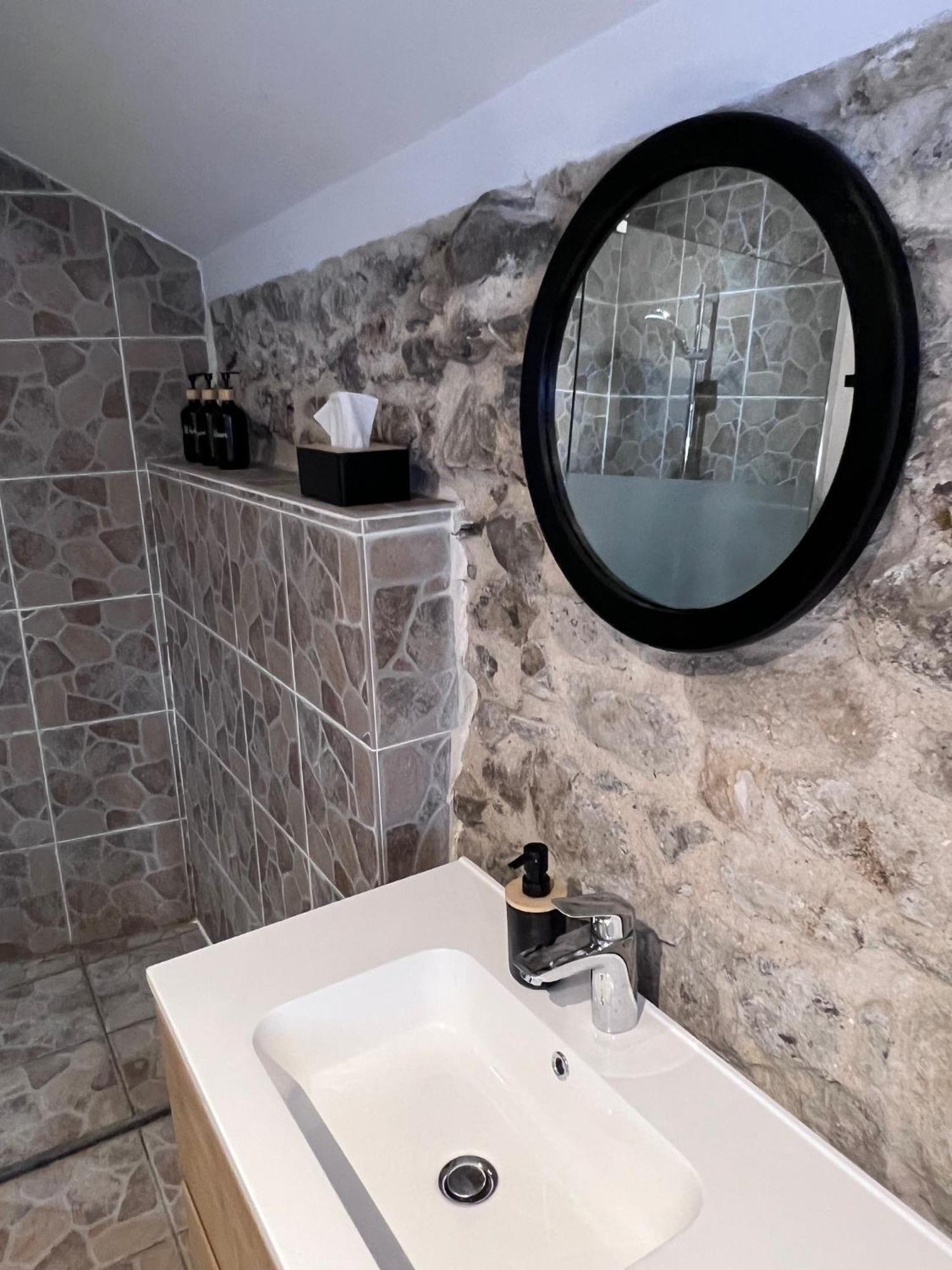 Rubis - Jacuzzi - Pairi Daiza - 6 Pers Brugelette