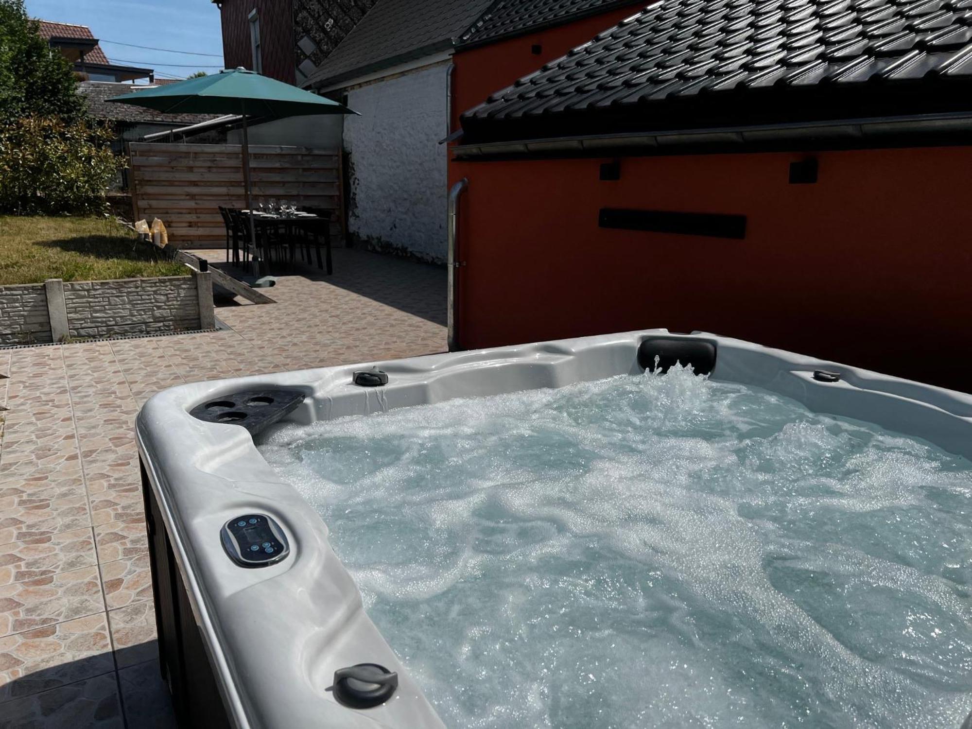 Сasa de vacaciones Rubis - Jacuzzi - Pairi Daiza - 6 Pers